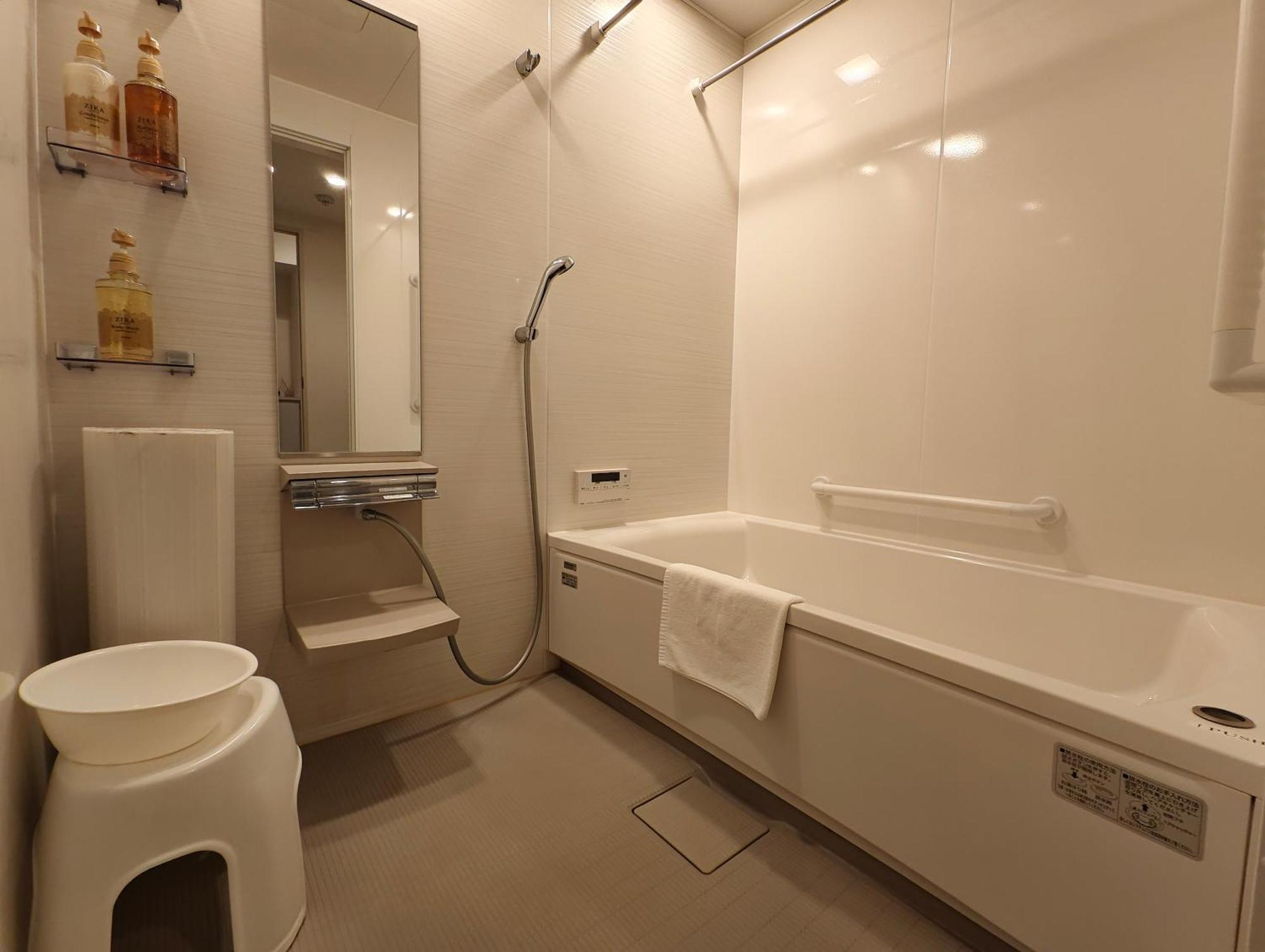 Aparthotel Shin-Imamiya Grand F Osaka Zewnętrze zdjęcie